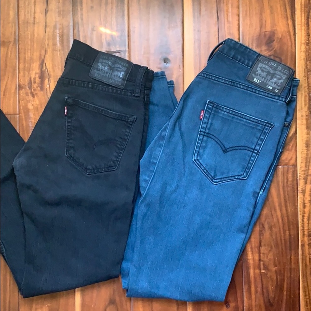 Bundle 2 pairs of Men’s Levi’s